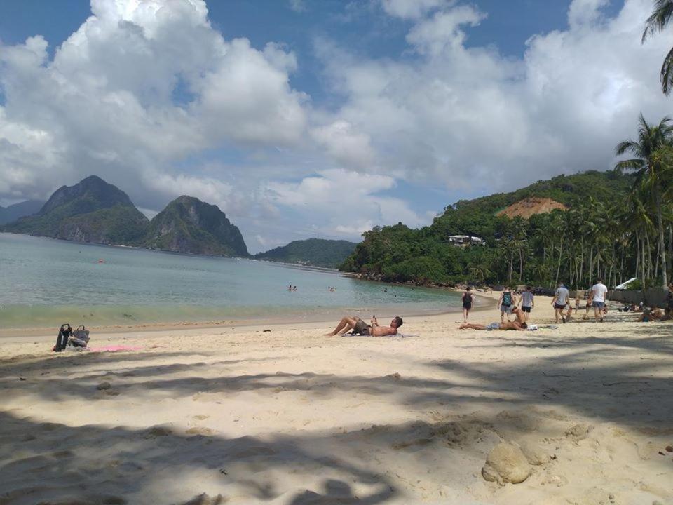 Backpackers Inn Gardenview Inn El Nido Buitenkant foto