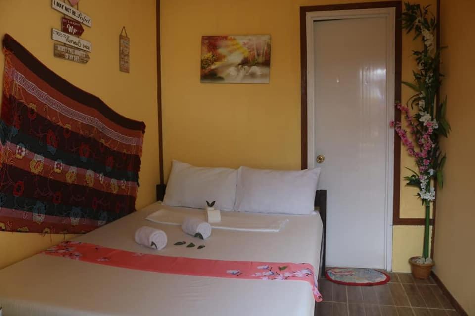 Backpackers Inn Gardenview Inn El Nido Buitenkant foto