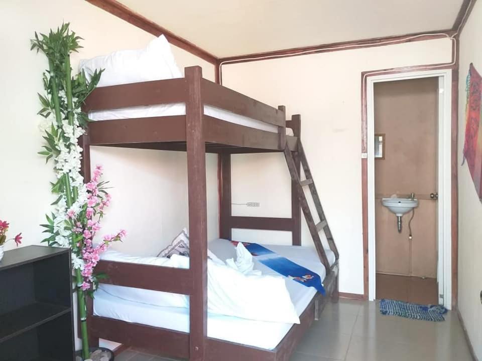 Backpackers Inn Gardenview Inn El Nido Buitenkant foto