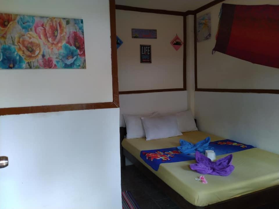 Backpackers Inn Gardenview Inn El Nido Buitenkant foto